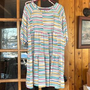 Dress, ptp 21, runs small for an xl, pretty colors, great for the pool or beach